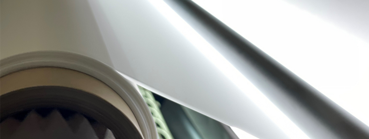 Membrane lamination machine in textile manufacturing